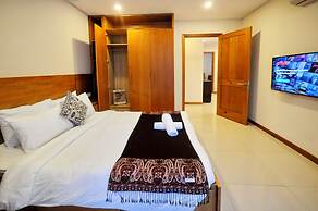 Holi Beach Apartments