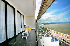 Holi Beach Apartments