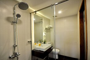 Holi Beach Apartments