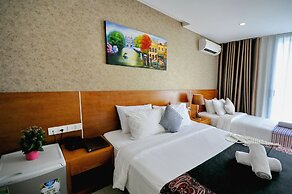 Holi Beach Apartments