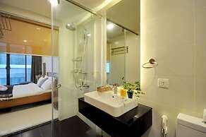 Holi Beach Apartments