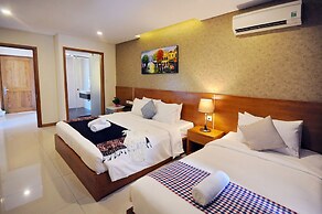 Holi Beach Apartments