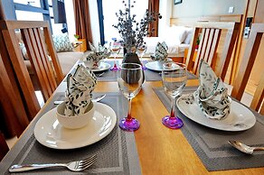 Holi Beach Apartments