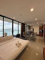Holi Beach Apartments