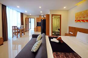 Holi Beach Apartments