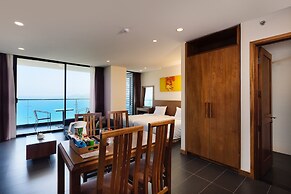 Holi Beach Apartments