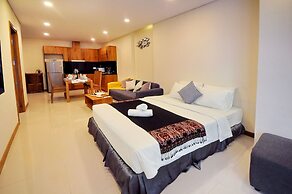 Holi Beach Apartments