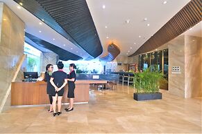 Holi Beach Apartments