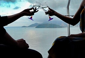 Holi Beach Apartments