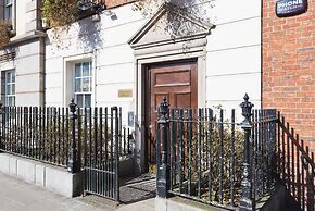 your place - Bachelors Walk