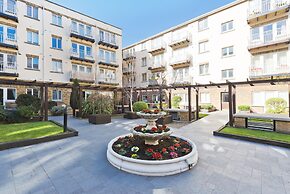 your place - Bachelors Walk