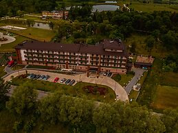 Mineral Hotel Malinowy Raj