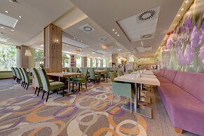 Mineral Hotel Malinowy Raj