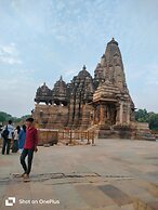 Hotel Plaza Khajuraho