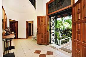 Villa Sand Castle by PRP