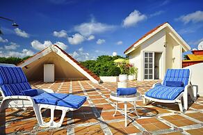 Villa Sand Castle by PRP