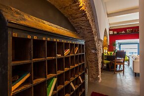 The Old Stables Chiado Apartments
