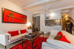 The Old Stables Chiado Apartments