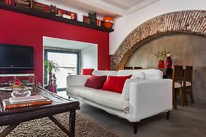 The Old Stables Chiado Apartments