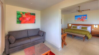 Moana Sands Lagoon Resort - Adults Only