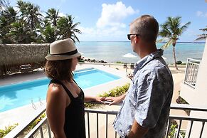 Moana Sands Lagoon Resort - Adults Only