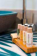 Moana Sands Lagoon Resort - Adults Only