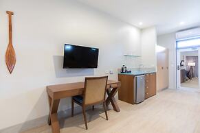 Moana Sands Lagoon Resort - Adults Only