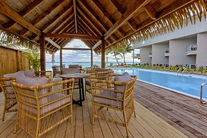 Moana Sands Lagoon Resort - Adults Only