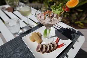 Moana Sands Lagoon Resort - Adults Only