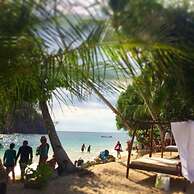 Iguana Beach Eco Resort