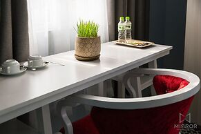 The Mirror Danang Hostel