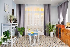 The Mirror Danang Hostel