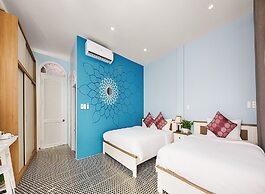 The Mirror Danang Hostel