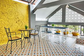 The Mirror Danang Hostel