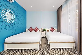 The Mirror Danang Hostel