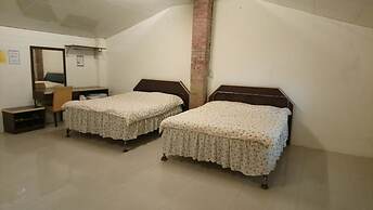 Cishan san-ho-yuan B&B