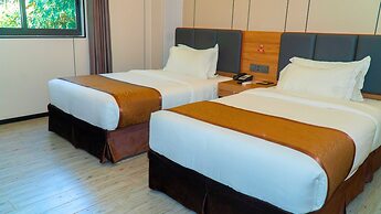 Vienna Hotel (Newly Renovated)