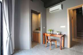 SKY HOTEL Central Phnom Penh - Rooms & Apartments