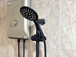 SKY HOTEL Central Phnom Penh - Rooms & Apartments