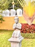 SKY HOTEL Central Phnom Penh - Rooms & Apartments