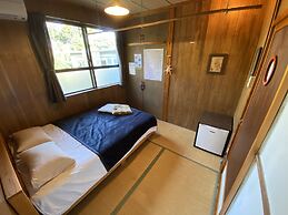 Hotel Hibiscus - Hostel