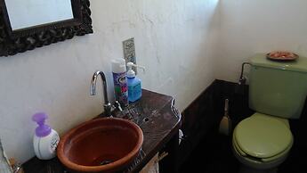 Hotel Hibiscus - Hostel