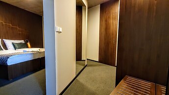 Hotel D1
