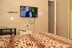 De'elites Pool Bar & Inn