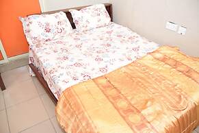 De'elites Pool Bar & Inn