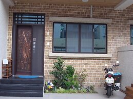 Oman Is Very Happy B&B