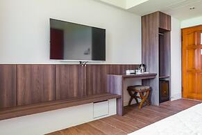 Kenting Maya House B&B