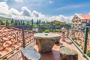 Kenting Maya House B&B