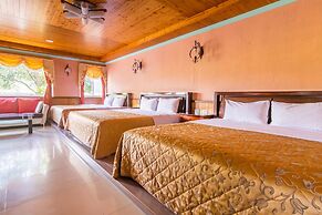 Kenting Maya House B&B