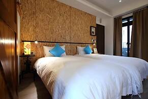 Midori Hostel